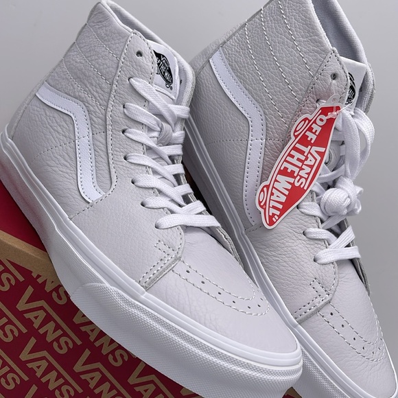 Vans WMNS White High-Top Sneakers Sk8-Hi Tapered
Leather Nimbus Cloud - Picture 6 of 16